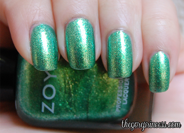 Zoya Apple